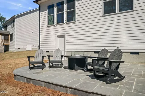 624 Long Lake Drive Fuquay Varina NC 27526