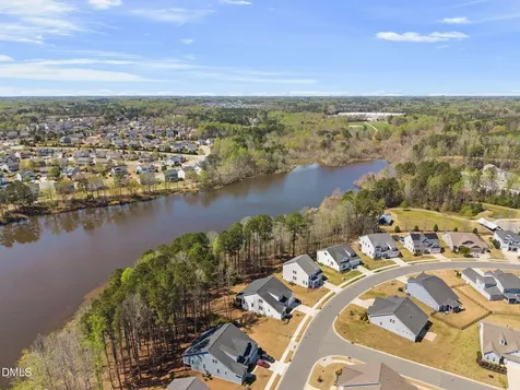624 Long Lake Drive Fuquay Varina NC 27526