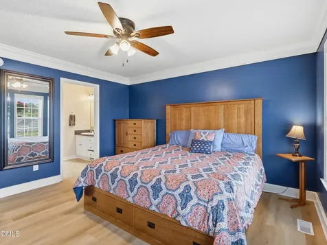 20 Blairwood Drive Fuquay Varina NC 27526