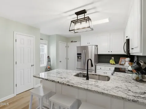 20 Blairwood Drive Fuquay Varina NC 27526