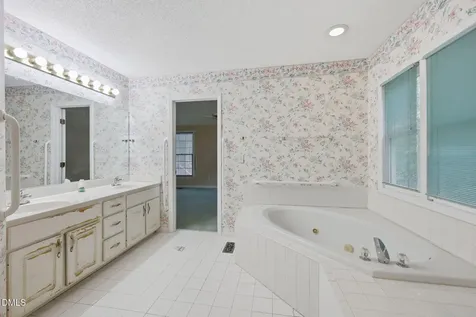 8517 Averell Court Raleigh NC 27615