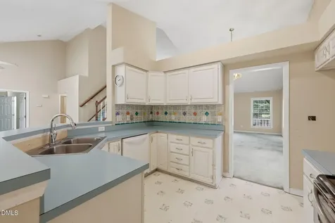8517 Averell Court Raleigh NC 27615