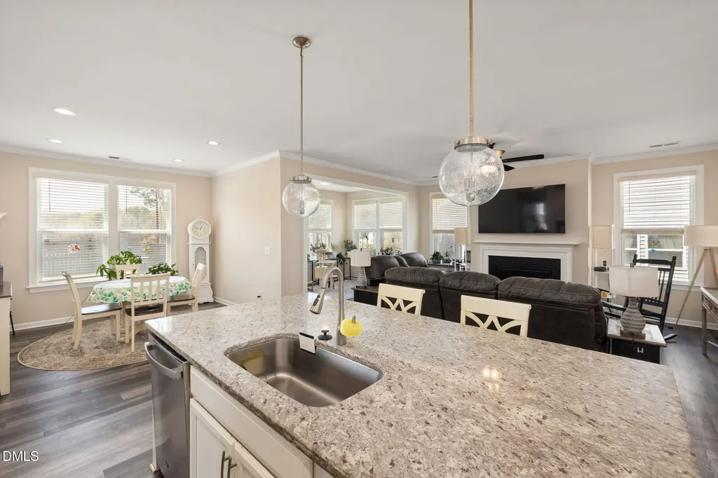 165 Carbone Lane Clayton NC 27527