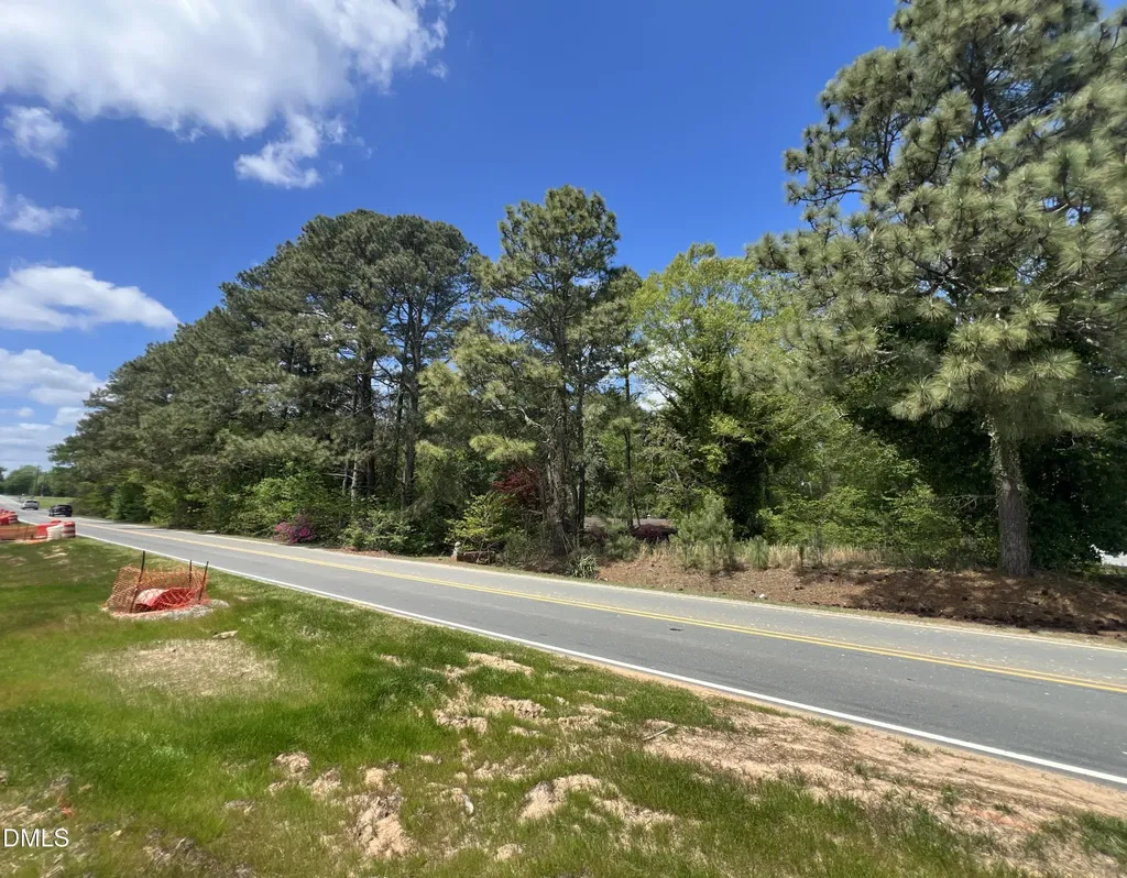 219 Dickens Road Fuquay Varina NC 27526