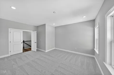 304 Oakwood Crest Drive Knightdale NC 27545