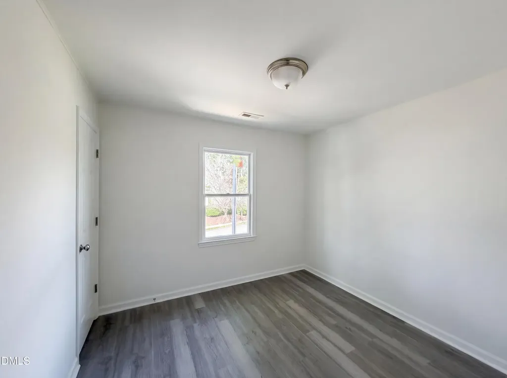 5236 Turf Grass Court Raleigh NC 27610