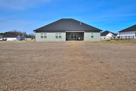 5015 Holly Hill Court Battleboro NC 27809