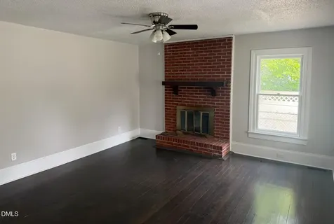 702 W Main Street Benson NC 27504