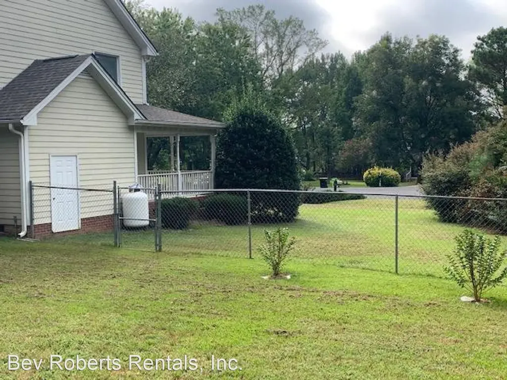 2324 Buckstone Court Fuquay Varina NC 27526
