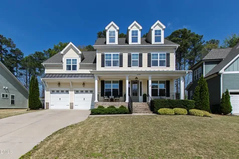 408 Barrington Hall Drive Rolesville NC 27571