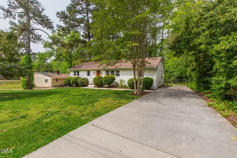 705 Chatham Lane Raleigh NC 27610