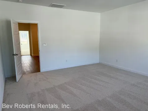 2104 Stegemann Street Apex NC 27502