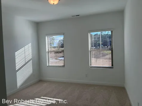 2104 Stegemann Street Apex NC 27502