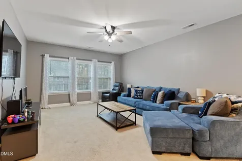25 Gadwall Court Zebulon NC 27597