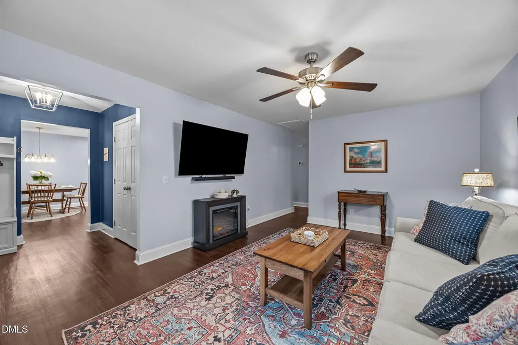2708 Daytona Drive Raleigh NC 27610