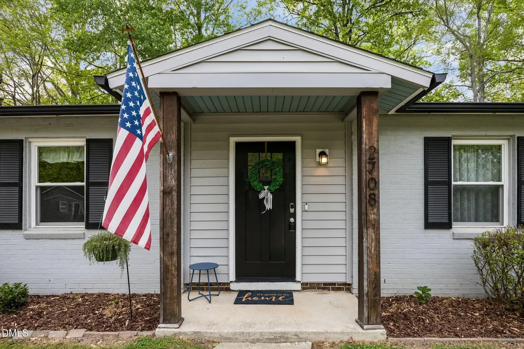 2708 Daytona Drive Raleigh NC 27610