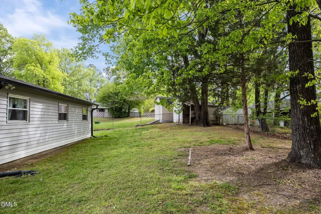 2708 Daytona Drive Raleigh NC 27610