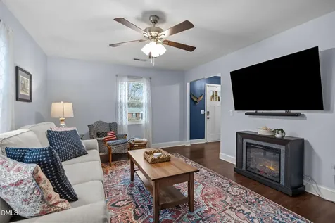 2708 Daytona Drive Raleigh NC 27610