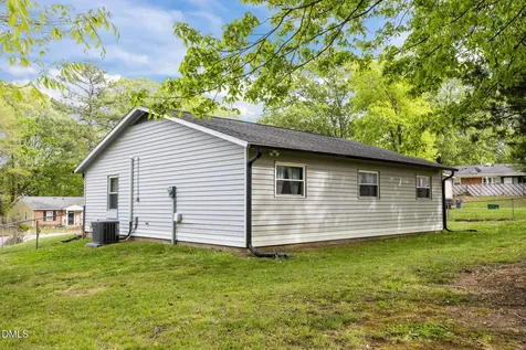 2708 Daytona Drive Raleigh NC 27610