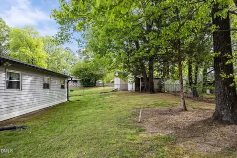 2708 Daytona Drive Raleigh NC 27610