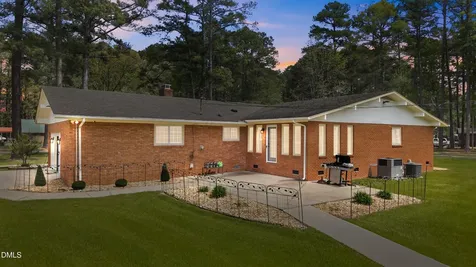 205 Stratford Road Rocky Mount NC 27801