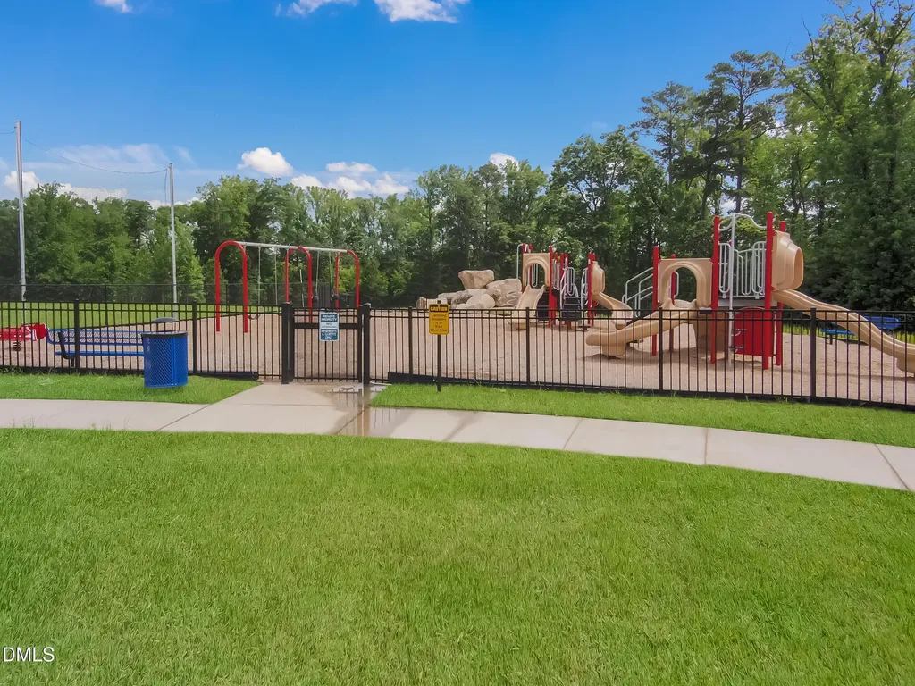 2402 Chert Lane Raleigh NC 27610