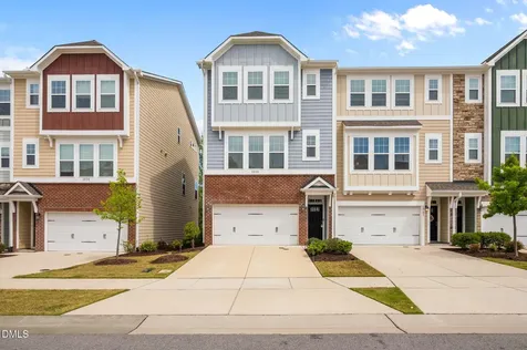 1039 Commack Drive Durham NC 27703