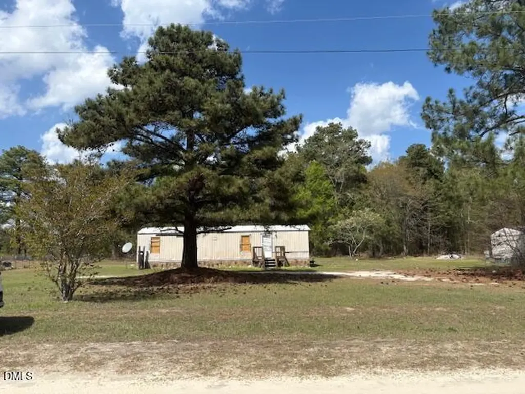 180 Dusty Drive Candor NC 27229