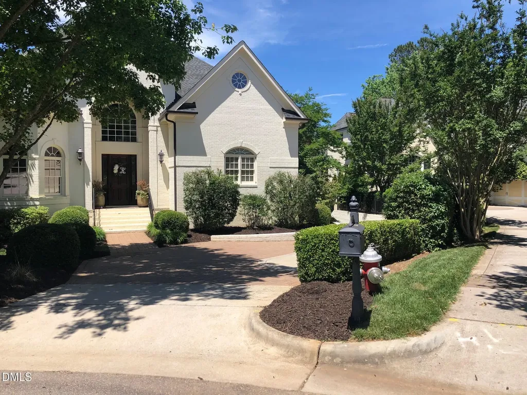 3316 Darien Drive Raleigh NC 27607