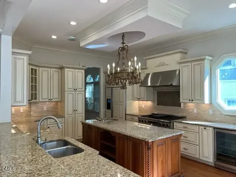3316 Darien Drive Raleigh NC 27607
