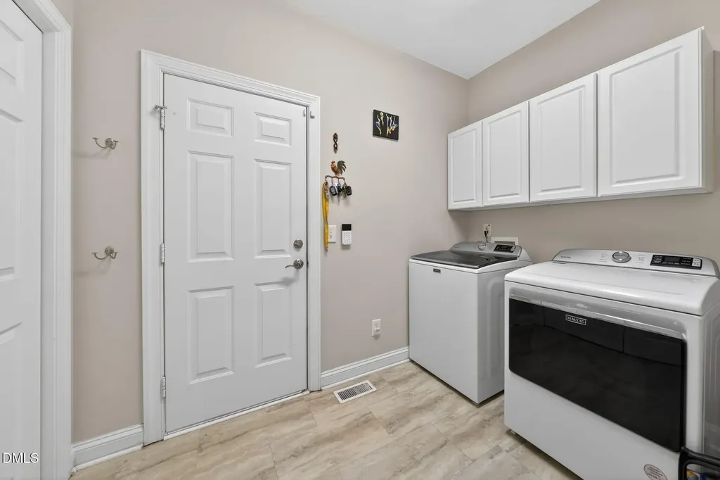 403 Rossburn Way Chapel Hill NC 27516