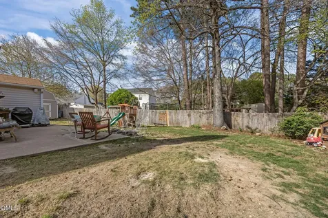 5209 Fieldwood Court Raleigh NC 27616