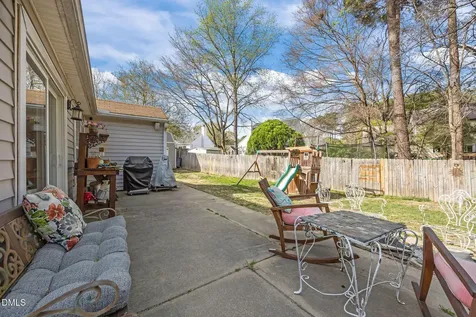 5209 Fieldwood Court Raleigh NC 27616