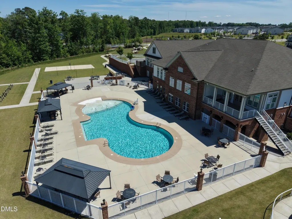 4927 Arkose Drive Raleigh NC 27610