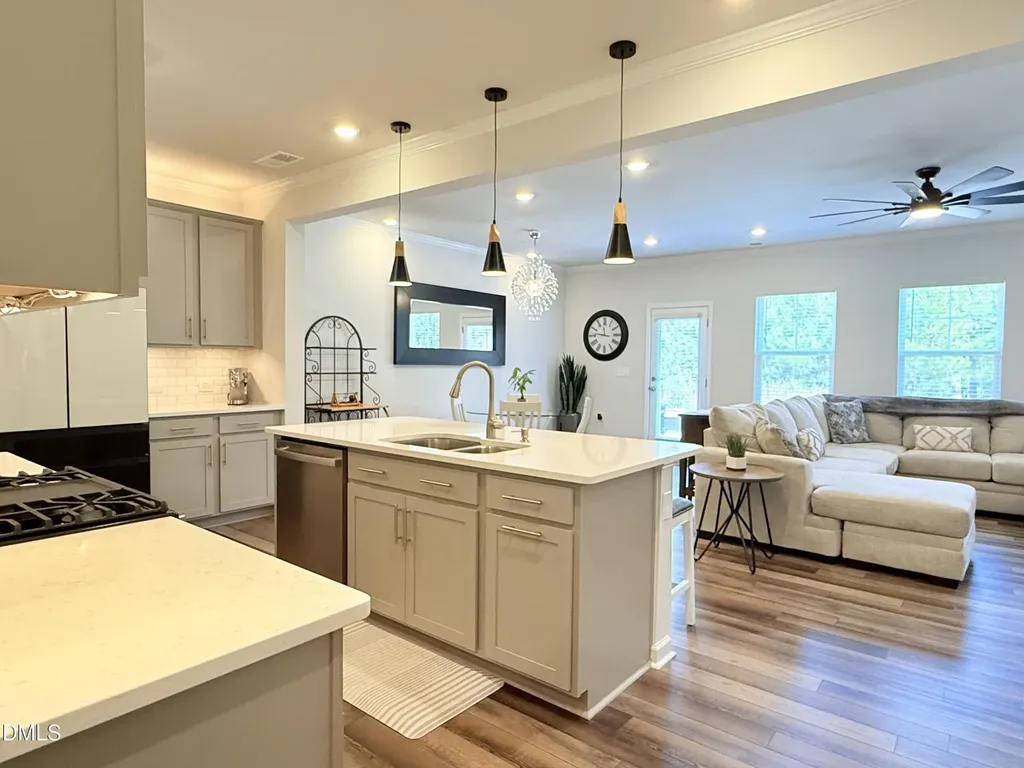 4927 Arkose Drive Raleigh NC 27610