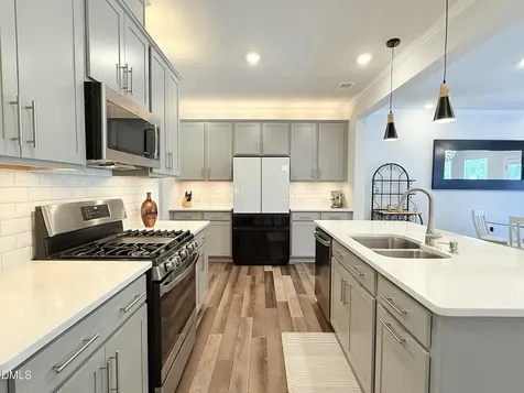 4927 Arkose Drive Raleigh NC 27610