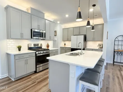 4927 Arkose Drive Raleigh NC 27610