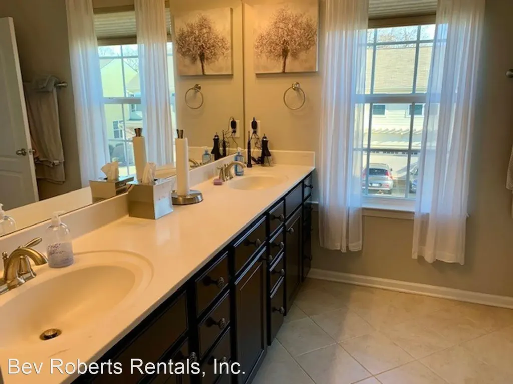 130 Spring Pine Lane Holly Springs NC 27540