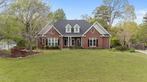 105 Michael Way Clayton NC 27520