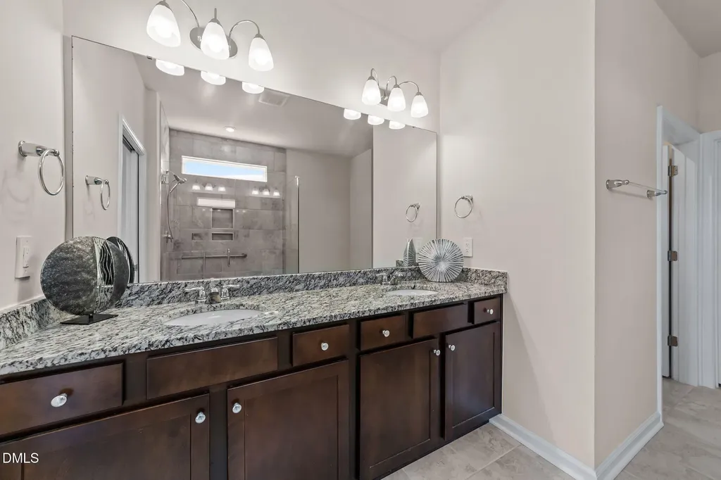 1616 Silver Spotted Way Fuquay Varina NC 27526