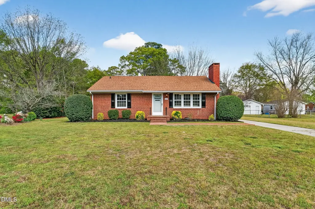 105 Forest Drive Goldsboro NC 27534