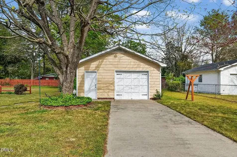105 Forest Drive Goldsboro NC 27534