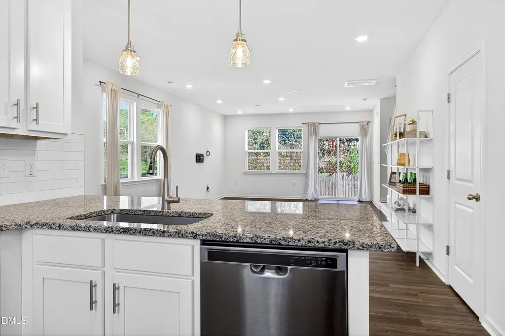 567 Hacksaw Trail Raleigh NC 27610