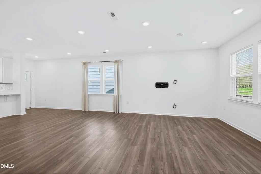 567 Hacksaw Trail Raleigh NC 27610