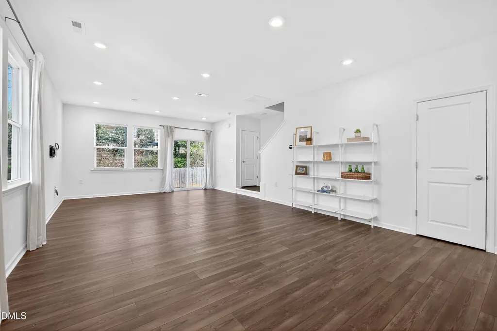 567 Hacksaw Trail Raleigh NC 27610