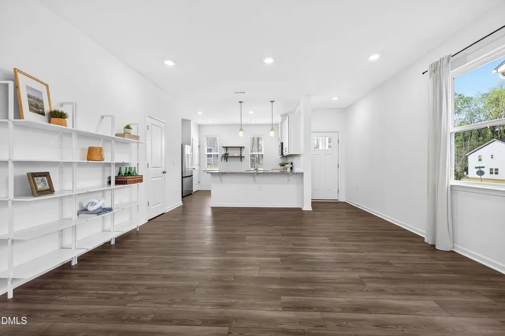 567 Hacksaw Trail Raleigh NC 27610