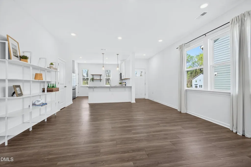567 Hacksaw Trail Raleigh NC 27610