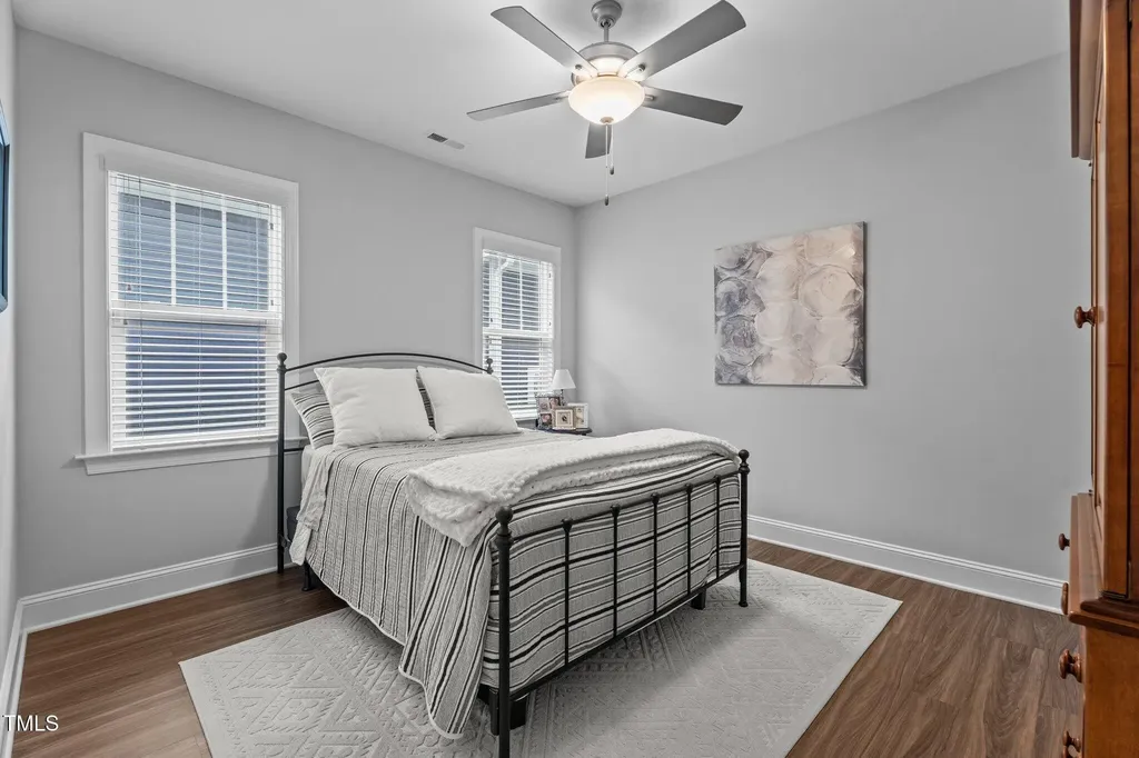 33 Davidson Street Clayton NC 27527