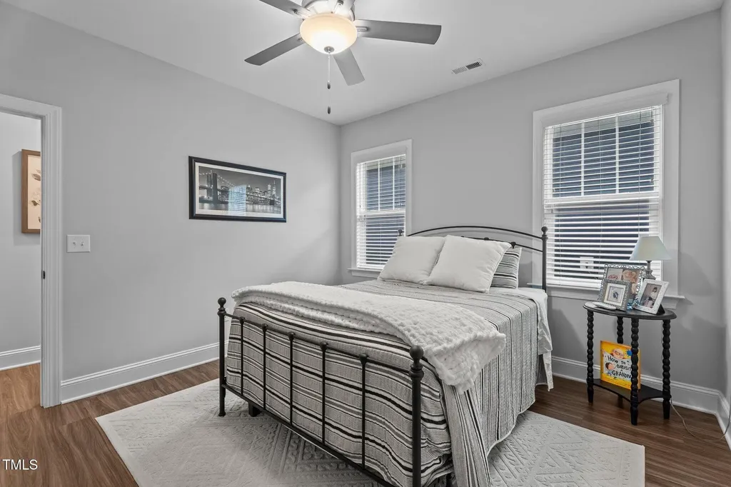 33 Davidson Street Clayton NC 27527