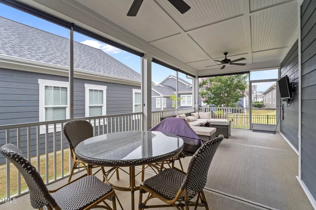 33 Davidson Street Clayton NC 27527